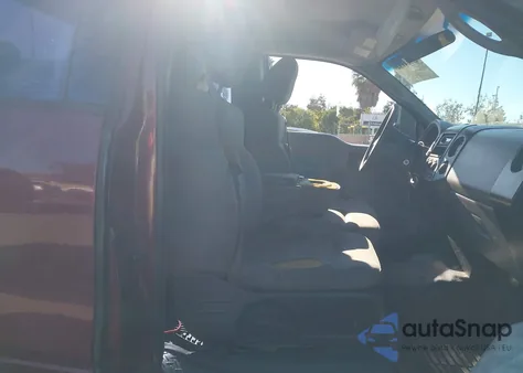 2004 Ford F-150 Stx/Xl/Xlt z USA, uszkodzony, nr VIN 1FTRX12W54KD84037